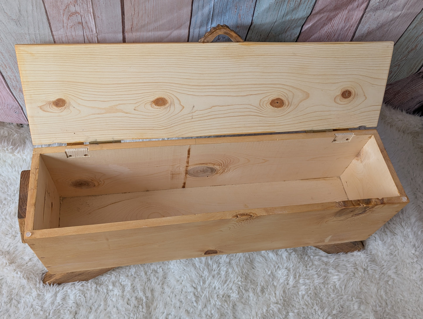 Pine Wood Chest